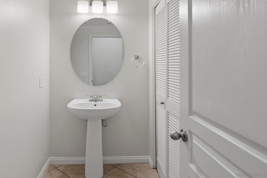 750 Harbor Cliff Way - photo 15