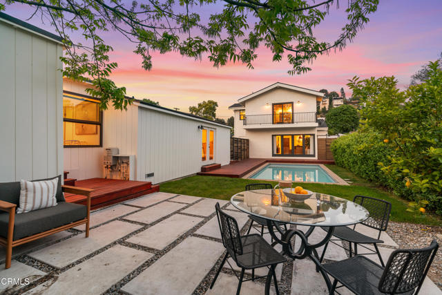 1813 N Avenue 55, Los Angeles CA: https://media.crmls.org/mediaz/31f7b421-58c6-4141-bdc2-58338d317a94.jpg
