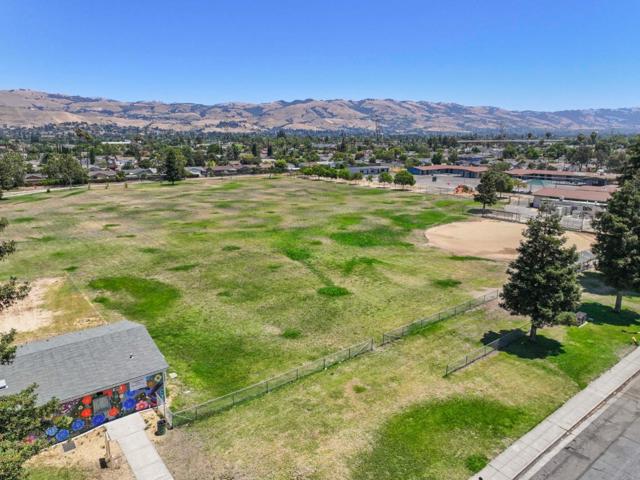 769 Peter Pan Avenue, San Jose CA: https://media.crmls.org/mediaz/31f9f5eb-1da3-48eb-aa93-79aa695e4f3a.jpg
