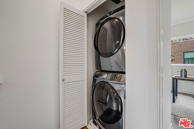 2930 Rowena Avenue, Los Angeles CA: https://media.crmls.org/mediaz/31fbd43a-5d24-49f2-9ef0-3890e3b47b33.jpg