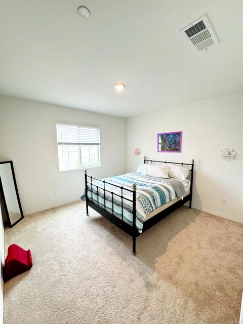 Detail Gallery Image 11 of 17 For 34148 Thistlewood Ave, Murrieta,  CA 92563 - 5 Beds | 3 Baths