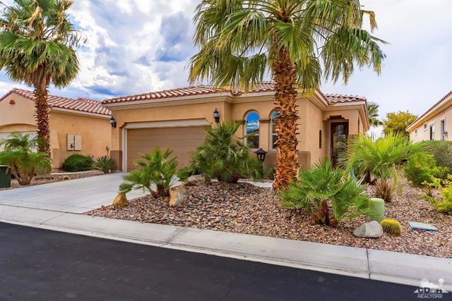41325 Calle Servando, Indio CA: https://media.crmls.org/mediaz/31fd5cf0-565b-401b-b45c-bac4a2432d1b.jpg
