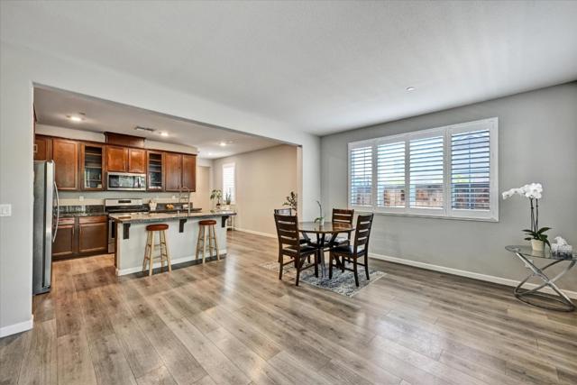 2466 Buzz Aldrin Way, Sacramento CA: https://media.crmls.org/mediaz/31fd8bae-702e-407c-8a9d-365565949cd5.jpg