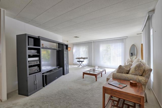 56 Creekside Drive, Morgan Hill CA: https://media.crmls.org/mediaz/31fe69f3-8547-4395-9309-850101668dad.jpg