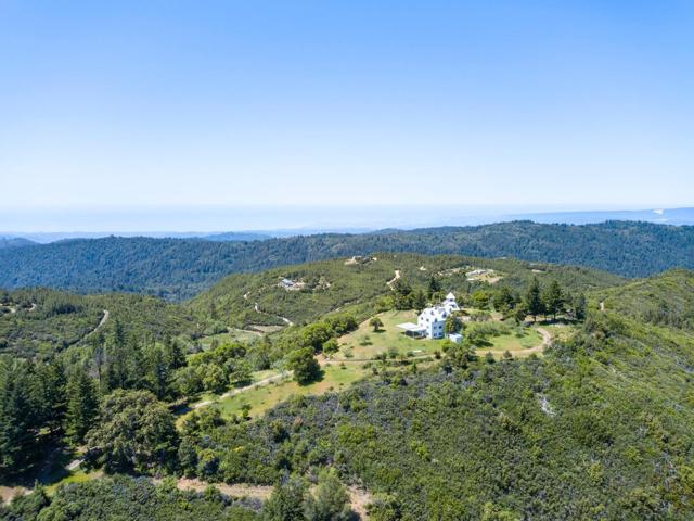 110 Silverline Road, Los Gatos CA: https://media.crmls.org/mediaz/31fe8689-3cc3-4ec5-a565-a52d9c2e3888.jpg
