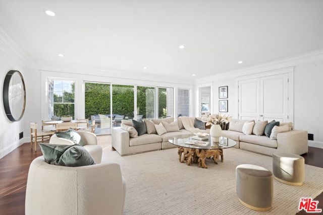 7335 Birdview Avenue, Malibu CA: https://media.crmls.org/mediaz/31ff221d-01b9-46db-93cf-258645ee471b.jpg