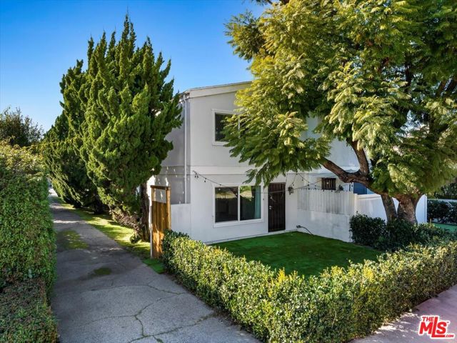 4043 Wade Street, 2 photo 1