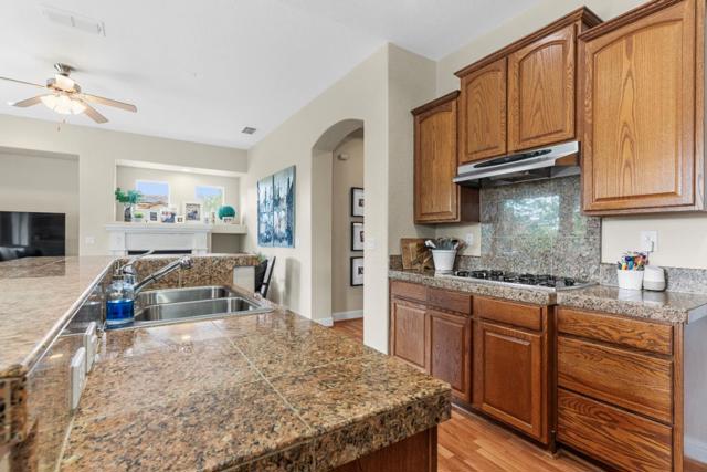 505 Porter Court, Folsom CA: https://media.crmls.org/mediaz/3201248f-0fac-4849-a02a-8bcf67ac6c22.jpg