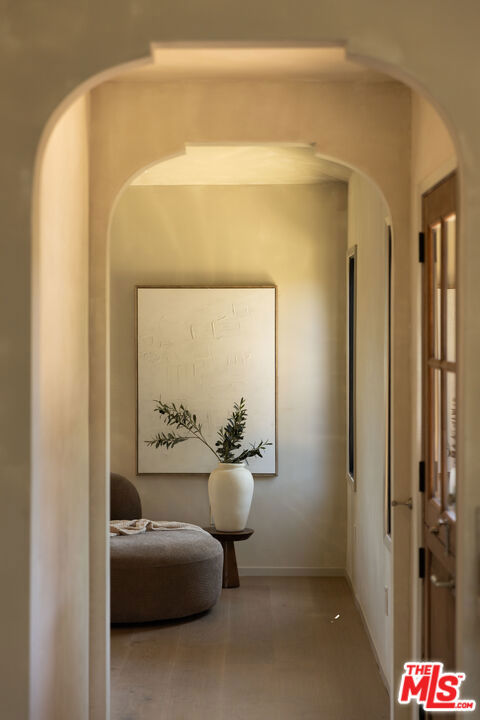 7907 Croydon Avenue, Los Angeles CA: https://media.crmls.org/mediaz/3202c535-6cb7-4e0c-b95c-a03a09492648.jpg