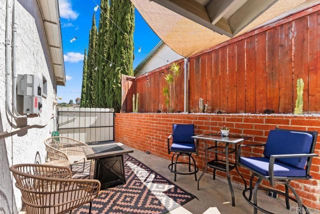 Detail Gallery Image 4 of 10 For 1233 Titan Ct, Escondido,  CA 92026 - 1 Beds | 1 Baths