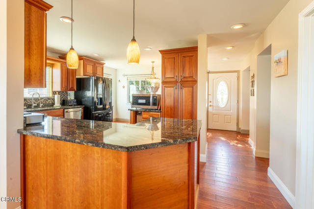 Detail Gallery Image 10 of 29 For 201 S Corry St, Fort Bragg,  CA 95437 - 4 Beds | 3 Baths