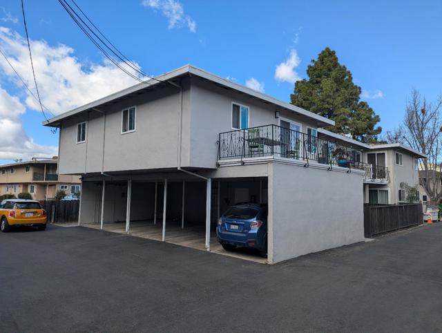 Image 3 of 8 For 3538 Alden  