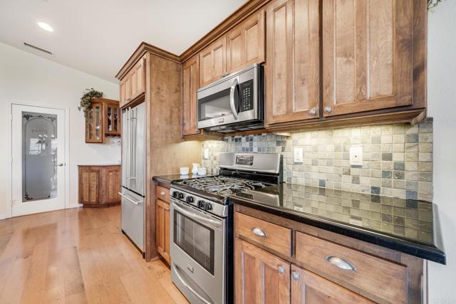 Detail Gallery Image 7 of 36 For 15615 Vista Vicente Dr #21,  Ramona,  CA 92065 - 3 Beds | 2/1 Baths