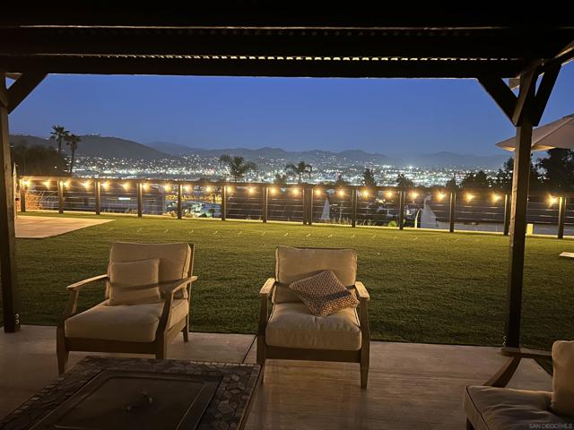 1615 Honey Hill Rd, El Cajon CA: https://media.crmls.org/mediaz/3204ea17-1467-47ce-ac5c-cbf9780d2cb7.jpg
