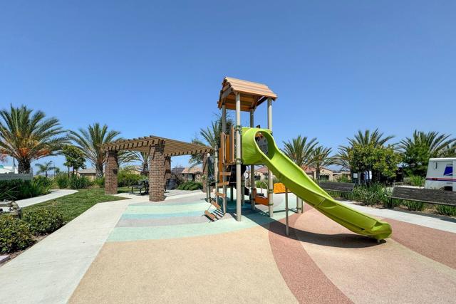 1201 Via Lucero, Oceanside CA: https://media.crmls.org/mediaz/32053857-543f-41e7-a6e9-22e88fa6841b.jpg