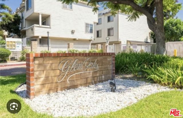 11150 Glenoaks Boulevard, 283 photo 1