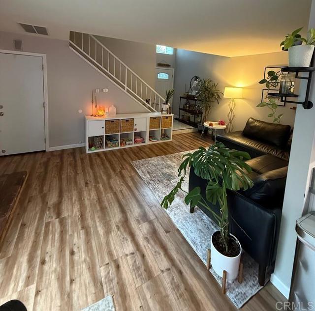 25675 Via Del Rey, San Juan Capistrano CA: https://media.crmls.org/mediaz/32075056-fea9-44e0-9aa3-1ede2605e039.jpg