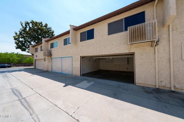 1813 Delta Avenue, Rosemead CA: https://media.crmls.org/mediaz/32075a61-cc37-4280-8e32-acb007538556.jpg