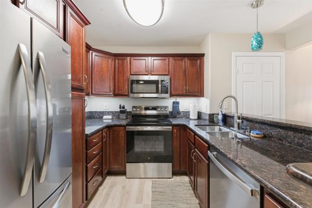 Detail Gallery Image 12 of 25 For 5402 Balboa Arms Dr #314,  San Diego,  CA 92117 - 2 Beds | 2 Baths