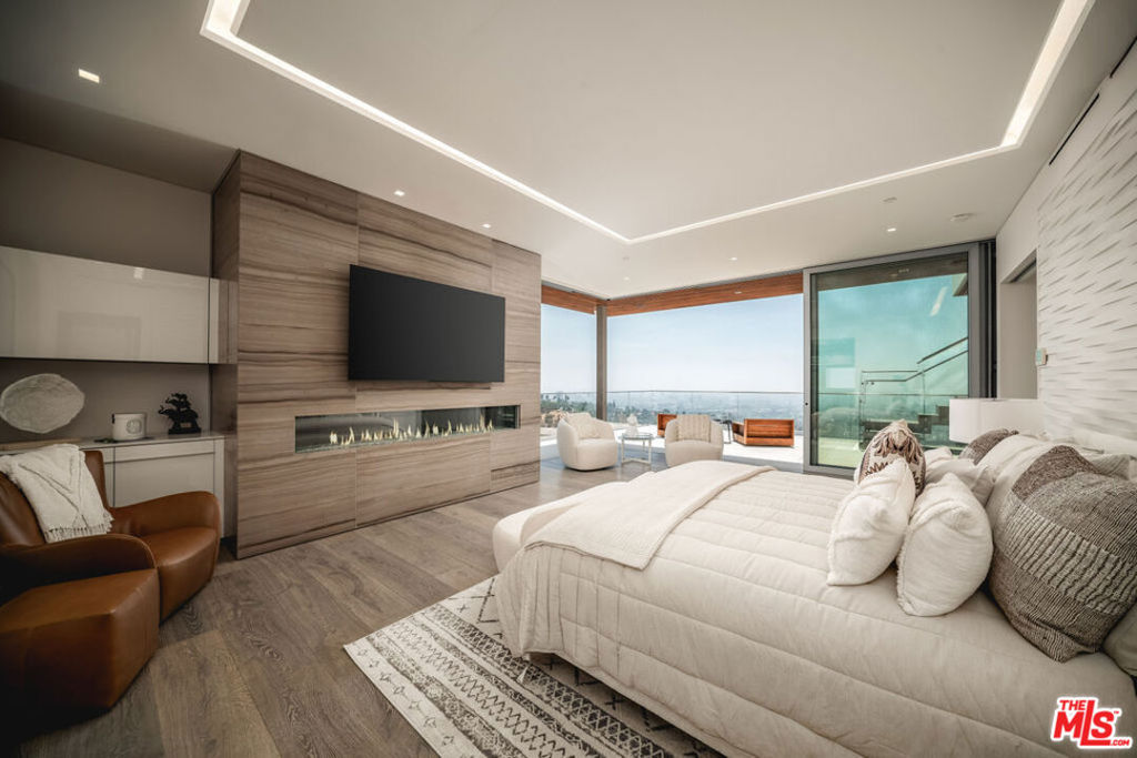 MLS #25575239 img 22