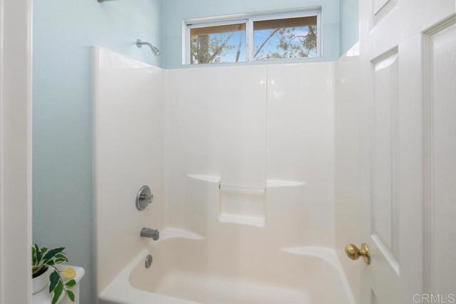 4104 Via Candidiz, San Diego CA: https://media.crmls.org/mediaz/3209ce62-ca45-4790-bdee-9ac4f553bd62.jpg