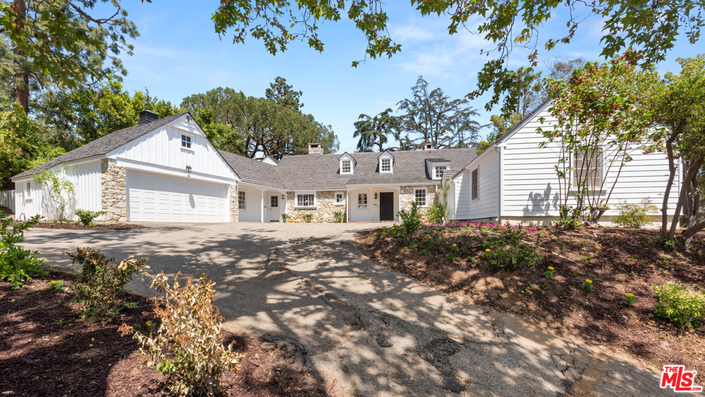 926 N Alpine Drive