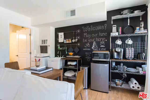 2225 N Cahuenga Boulevard, Los Angeles CA: https://media.crmls.org/mediaz/320ab9de-5827-4a72-9fa6-5cfa214e5544.jpg