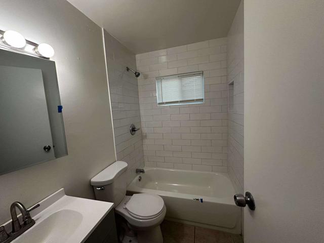 Image 13 of 20 For 343 Tramview Road
