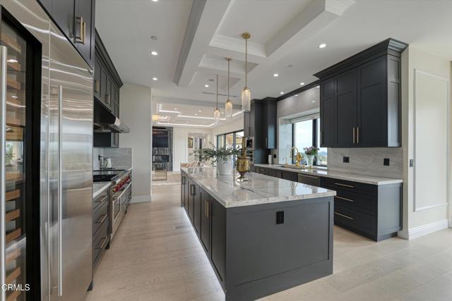 780 Greenridge Drive, La Canada Flintridge CA: https://media.crmls.org/mediaz/320bd3d2-42d5-4fed-b560-231fd32d7d3b.jpg