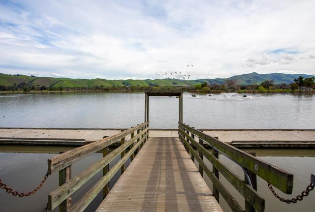 3674 Oakwood Terrace, Fremont CA: https://media.crmls.org/mediaz/320c9f84-3dd0-418e-b718-6c1626a19173.jpg