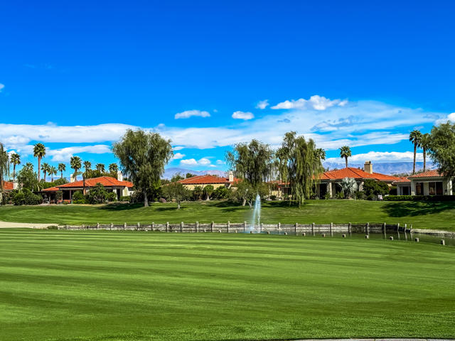 79640 Citrus, La Quinta CA: https://media.crmls.org/mediaz/320d9e71-8fb1-4151-98fc-f9f4bd7d073e.jpg