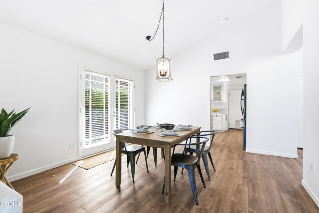 Detail Gallery Image 9 of 60 For 6089 San Dimas Ave, Camarillo,  CA 93012 - 2 Beds | 2 Baths