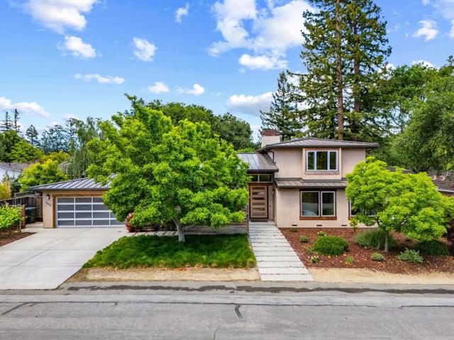 540 San Felicia Way, Los Altos CA: https://media.crmls.org/mediaz/320e0b2c-8981-4c86-8854-6a880cceae5c.jpg