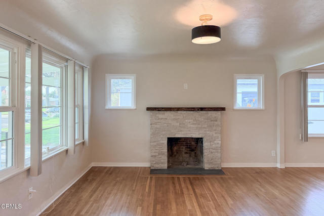 Detail Gallery Image 7 of 41 For 431 Deodar Ave, Oxnard,  CA 93030 - 3 Beds | 2 Baths