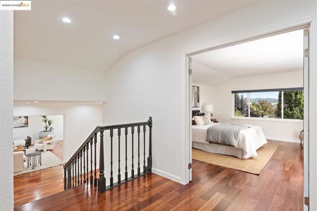 5136 Rain Cloud Dr, Richmond CA: https://media.crmls.org/mediaz/320f3ec4-2e7e-4099-980a-8838228f0815.jpg