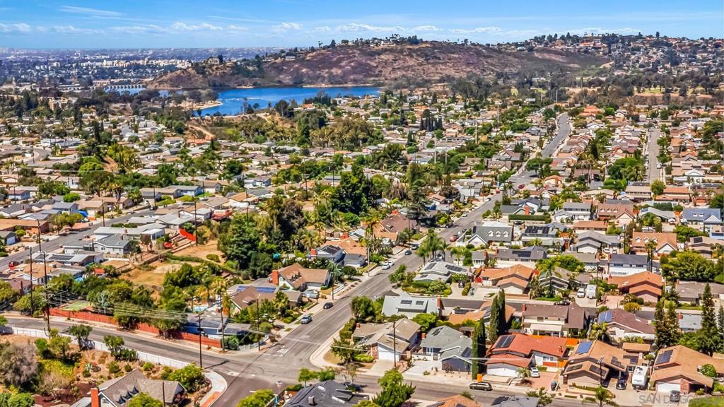 MLS #250034894SD img 43