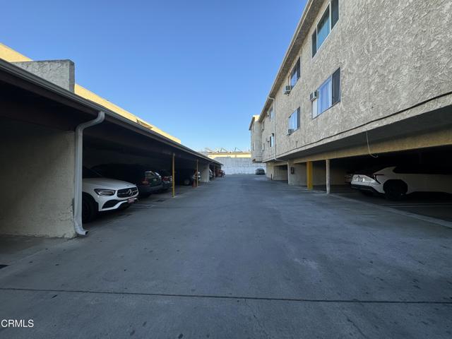 Detail Gallery Image 34 of 37 For 8800 Cedros Ave #210,  Panorama City,  CA 91402 - 1 Beds | 1 Baths