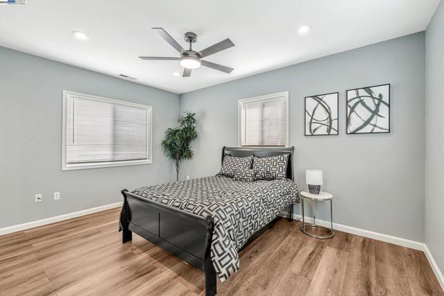 140 Tuolumne Street, Vallejo CA: https://media.crmls.org/mediaz/321113da-7da2-4d2f-8e73-491fae833e74.jpg