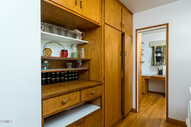 Detail Gallery Image 21 of 71 For 1364 Journey's End Dr, La Canada Flintridge,  CA 91011 - 3 Beds | 2 Baths
