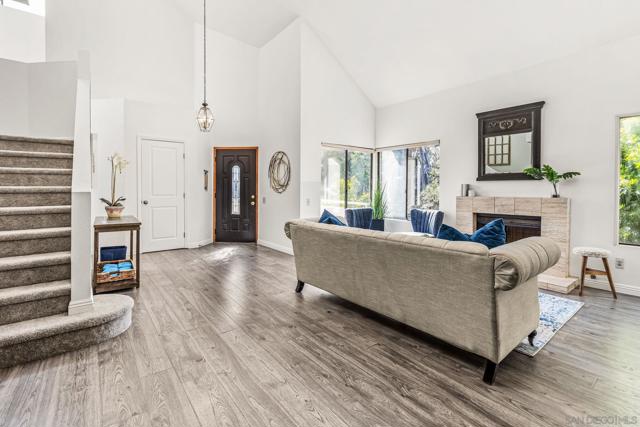 2820 Cedarwood Way, Carlsbad CA: https://media.crmls.org/mediaz/3211ce51-3517-4ae1-854a-1bbddf5bb179.jpg