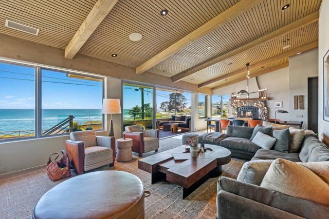 1122 W Cliff Drive, Santa Cruz CA: https://media.crmls.org/mediaz/32141136-e215-41c5-93de-5dcea6b4ff28.jpg