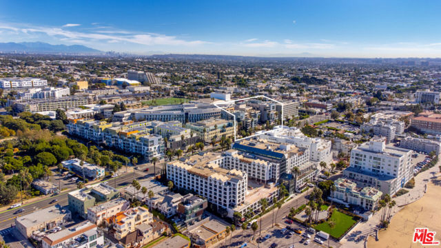 1755 Ocean Avenue, Santa Monica CA: https://media.crmls.org/mediaz/3214949a-17c0-4e10-9a4b-a1547bc188c4.jpg