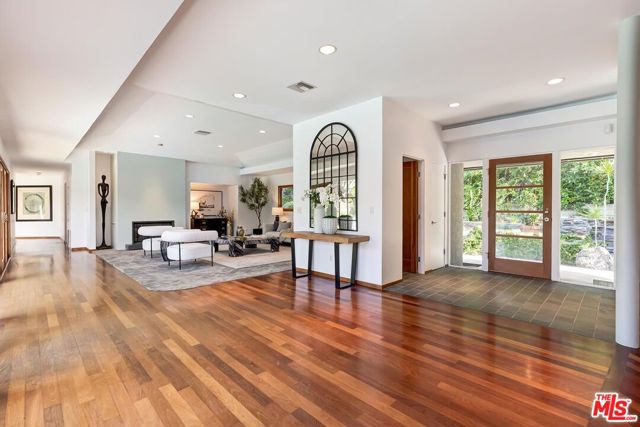 4463 Bergamo Drive photo 3
