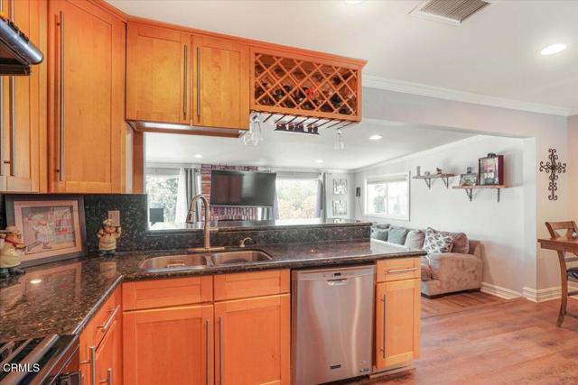 Detail Gallery Image 11 of 28 For 429 Walter Ave, Newbury Park,  CA 91320 - 4 Beds | 2 Baths