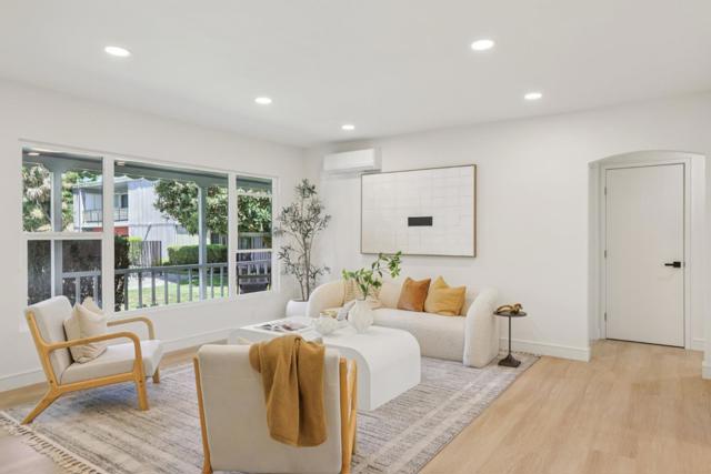 453 N Rengstorff Avenue, Mountain View CA: https://media.crmls.org/mediaz/321572e4-d978-4e34-8f7a-de2c6c904bdc.jpg