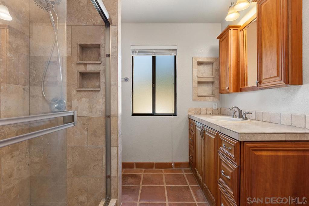 2922 Alamitos - photo 20
