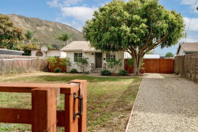 104 E Warner Street, Ventura CA: https://media.crmls.org/mediaz/32167ea4-c56a-4a7f-8569-aeb628e828b6.jpg