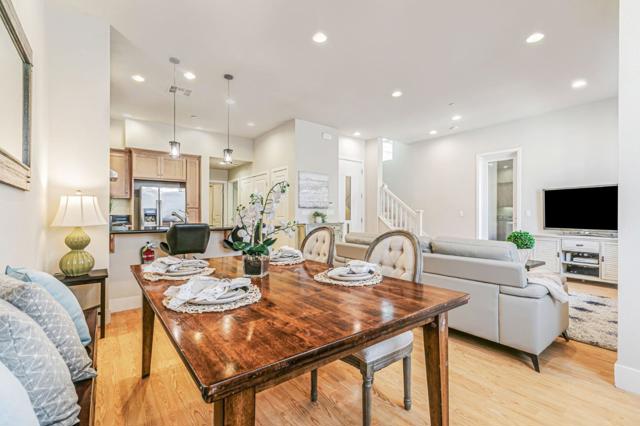 1113 Trinity Lane, Palo Alto CA: https://media.crmls.org/mediaz/3217031c-d0f8-40bc-bd9b-6746a74c3bb4.jpg