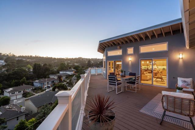 1243 Homewood Avenue, San Mateo CA: https://media.crmls.org/mediaz/321782c1-69fc-4771-a7f2-b74049be466f.jpg