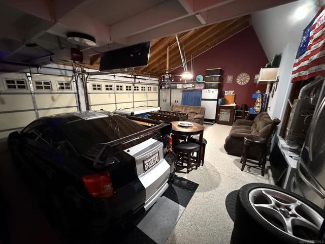 Image 32 of 33 For 12834 Rockwell